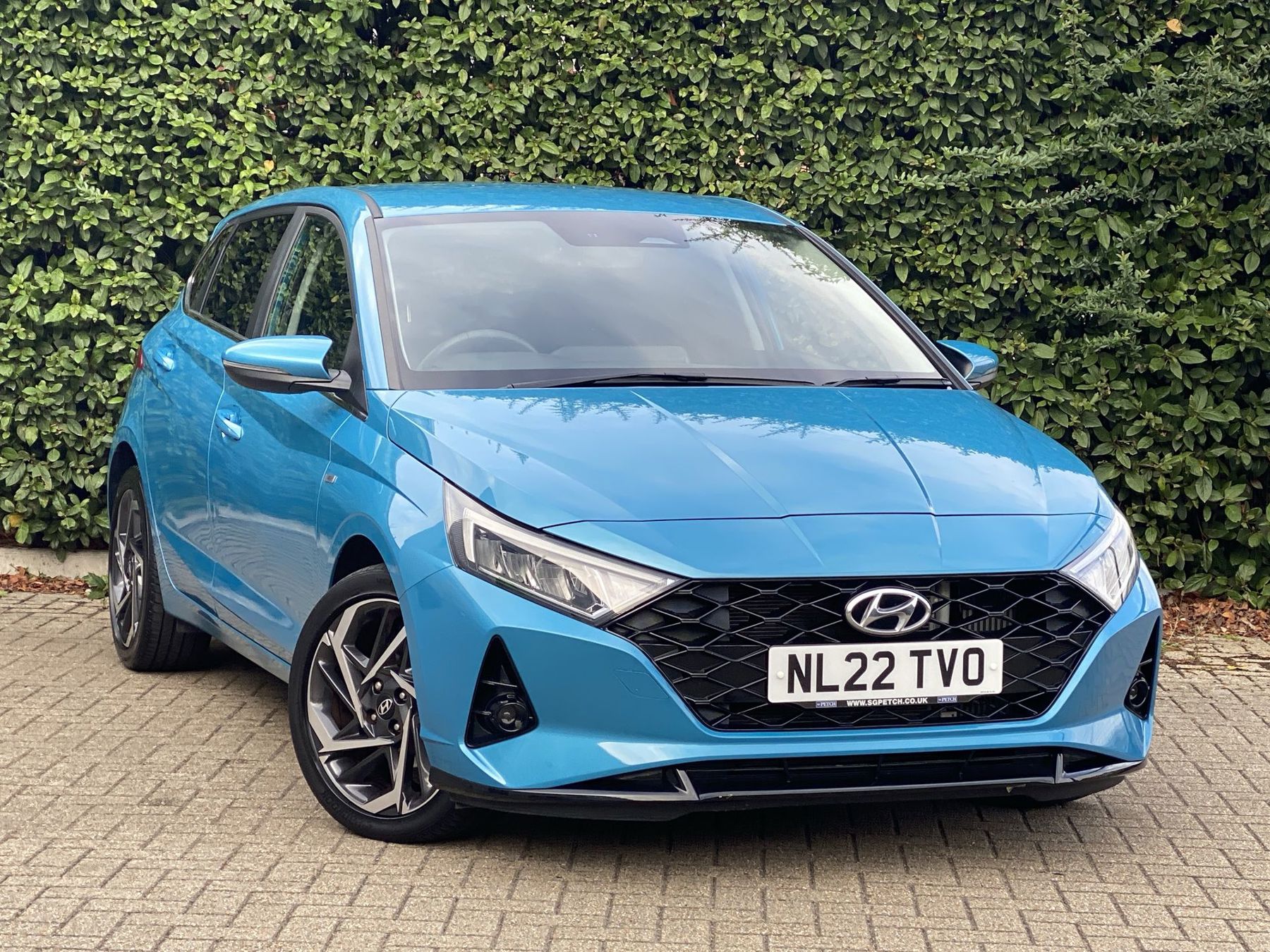 Main listing image - Hyundai i20