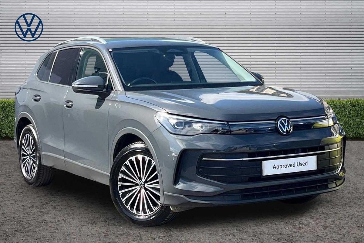 Main listing image - Volkswagen Tiguan