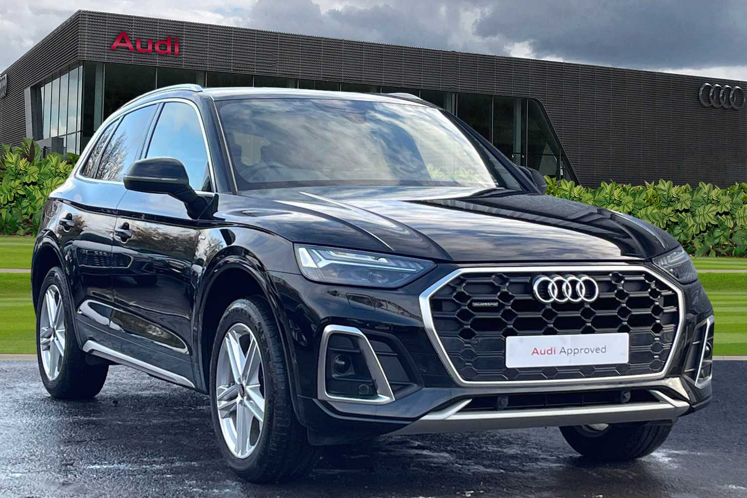 Main listing image - Audi Q5