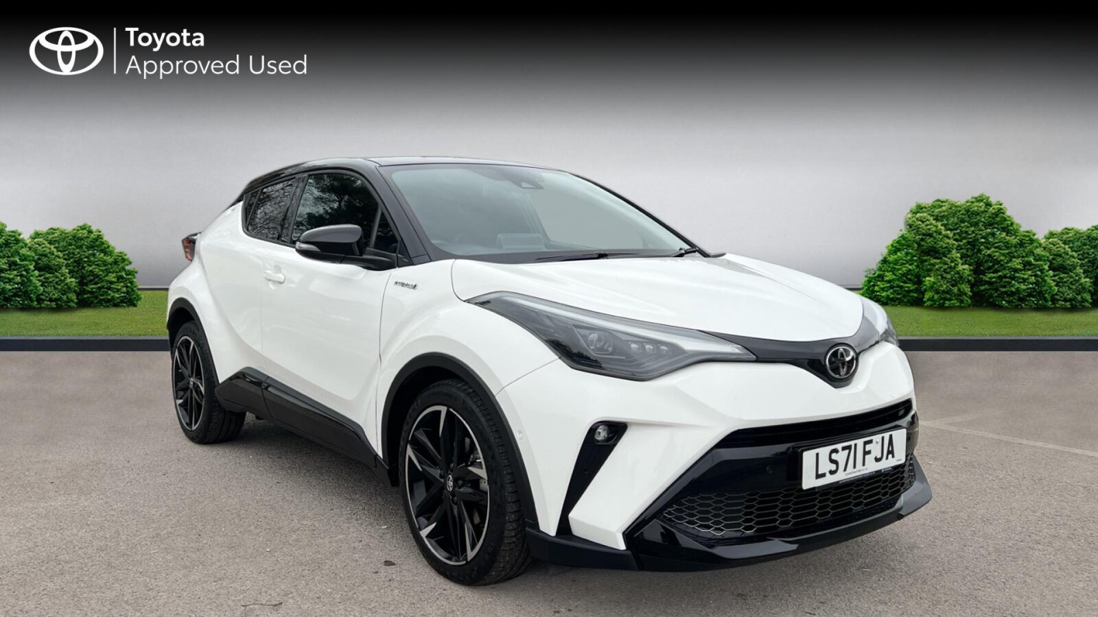 Main listing image - Toyota C-HR