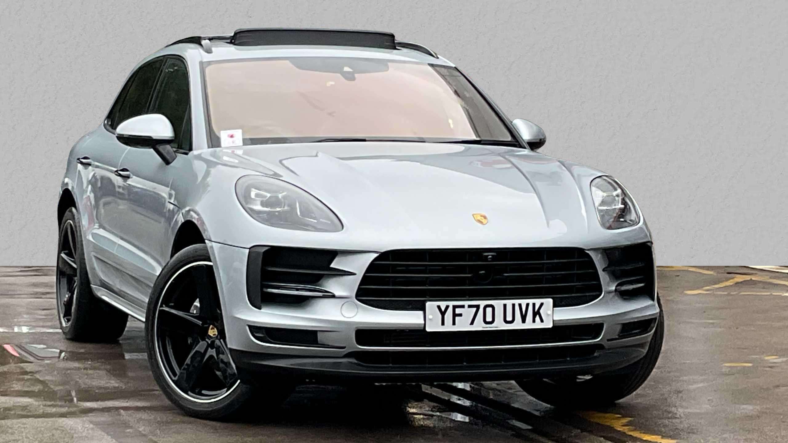 Main listing image - Porsche Macan