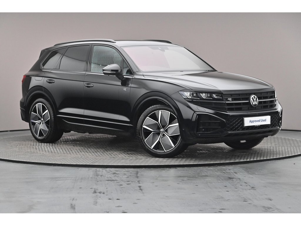 Main listing image - Volkswagen Touareg