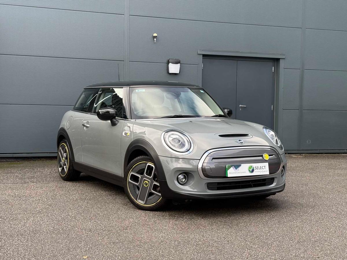 Main listing image - MINI Hatchback