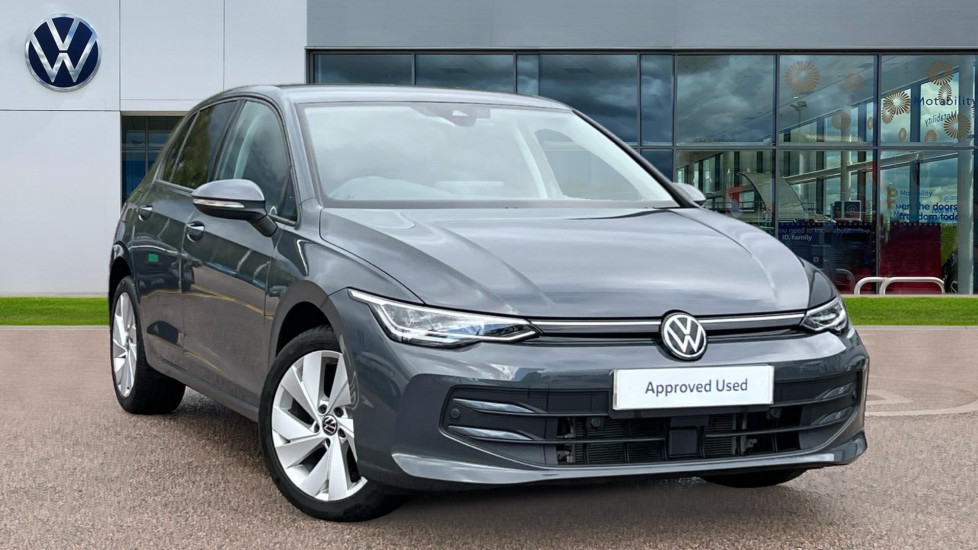 Main listing image - Volkswagen Golf