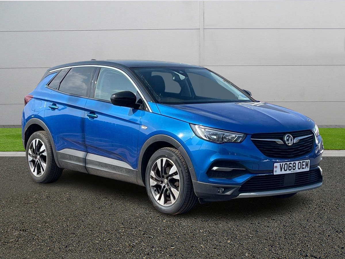 Main listing image - Vauxhall Grandland X