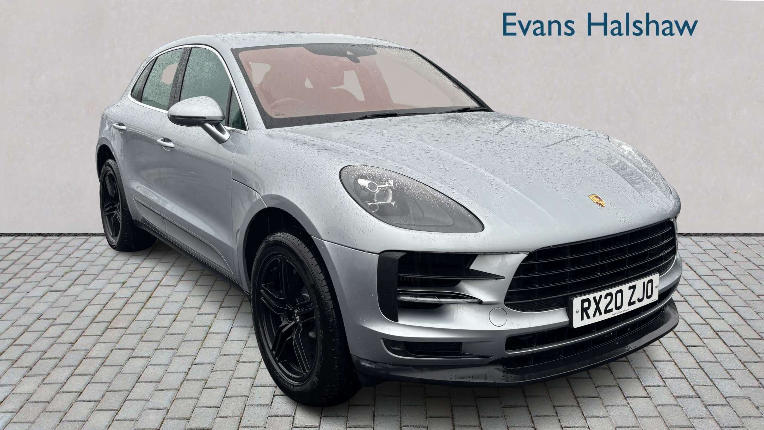 Main listing image - Porsche Macan
