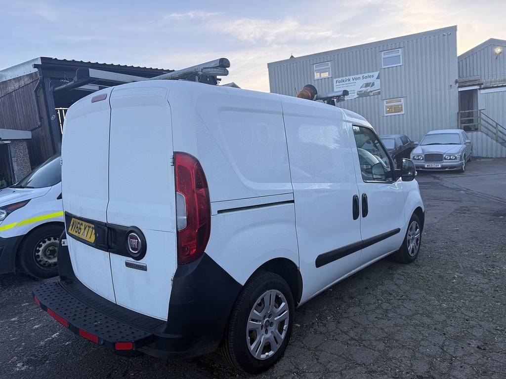 Main listing image - Fiat Doblo