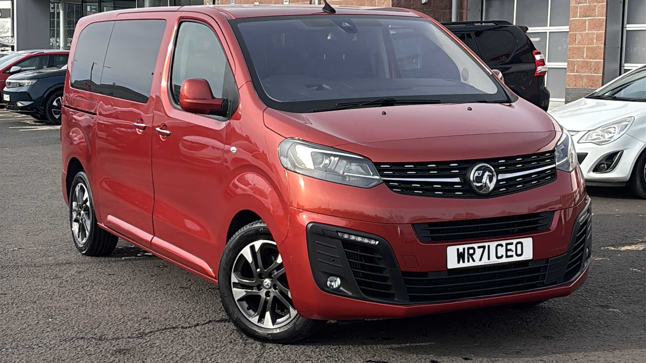 Main listing image - Vauxhall Vivaro Life