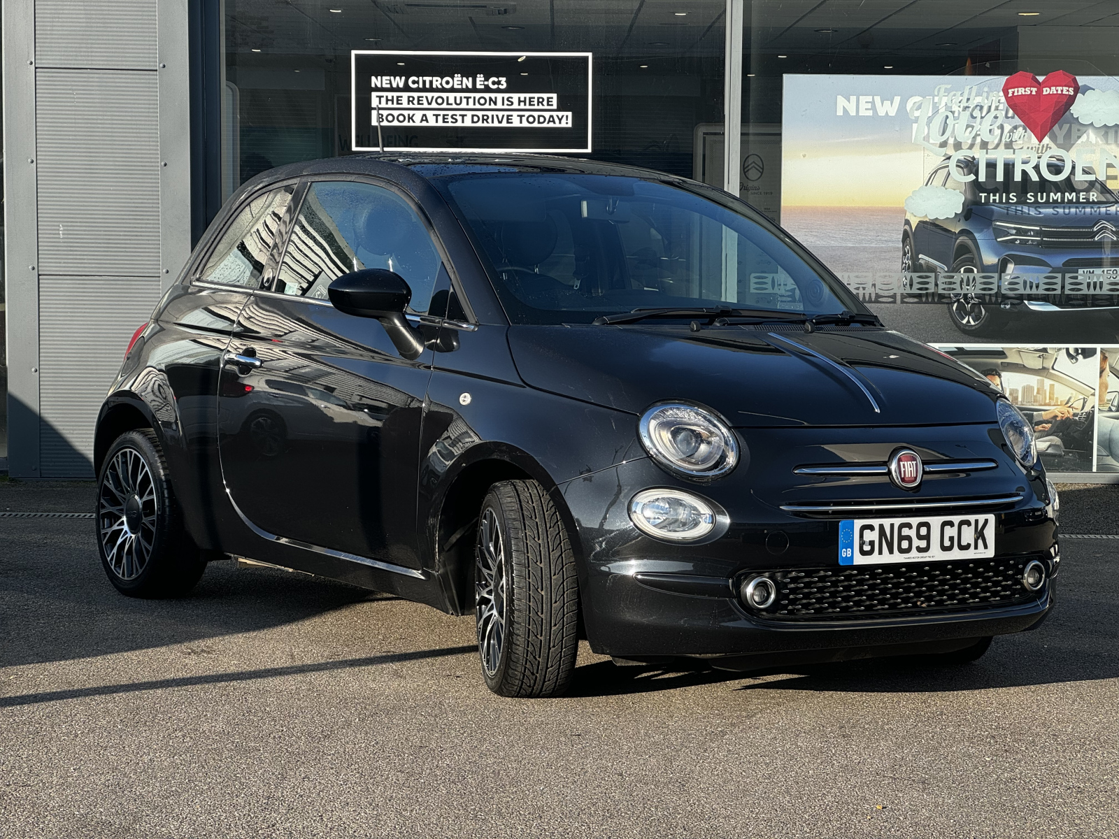 Main listing image - Fiat 500