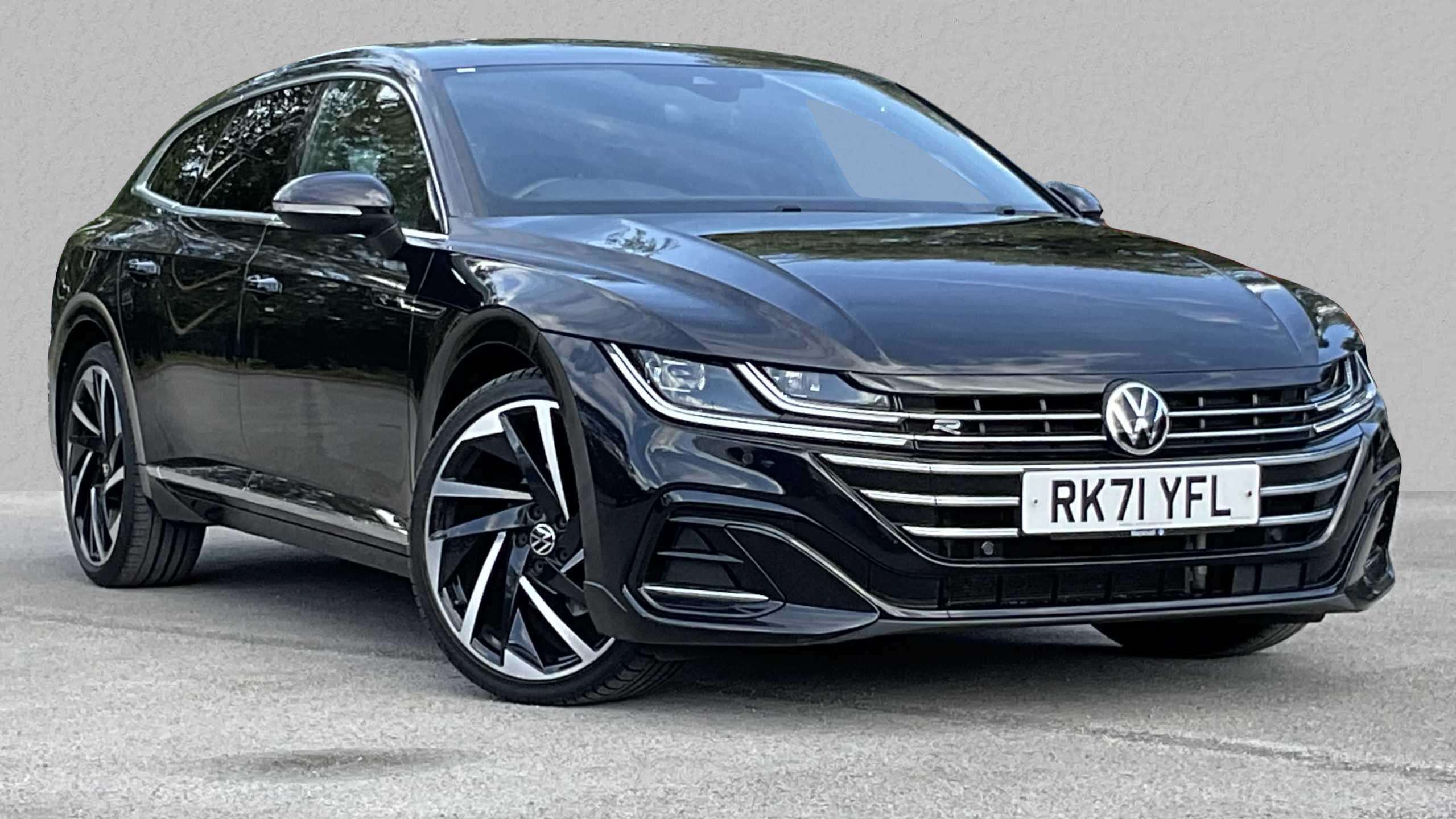 Main listing image - Volkswagen Arteon Shooting Brake