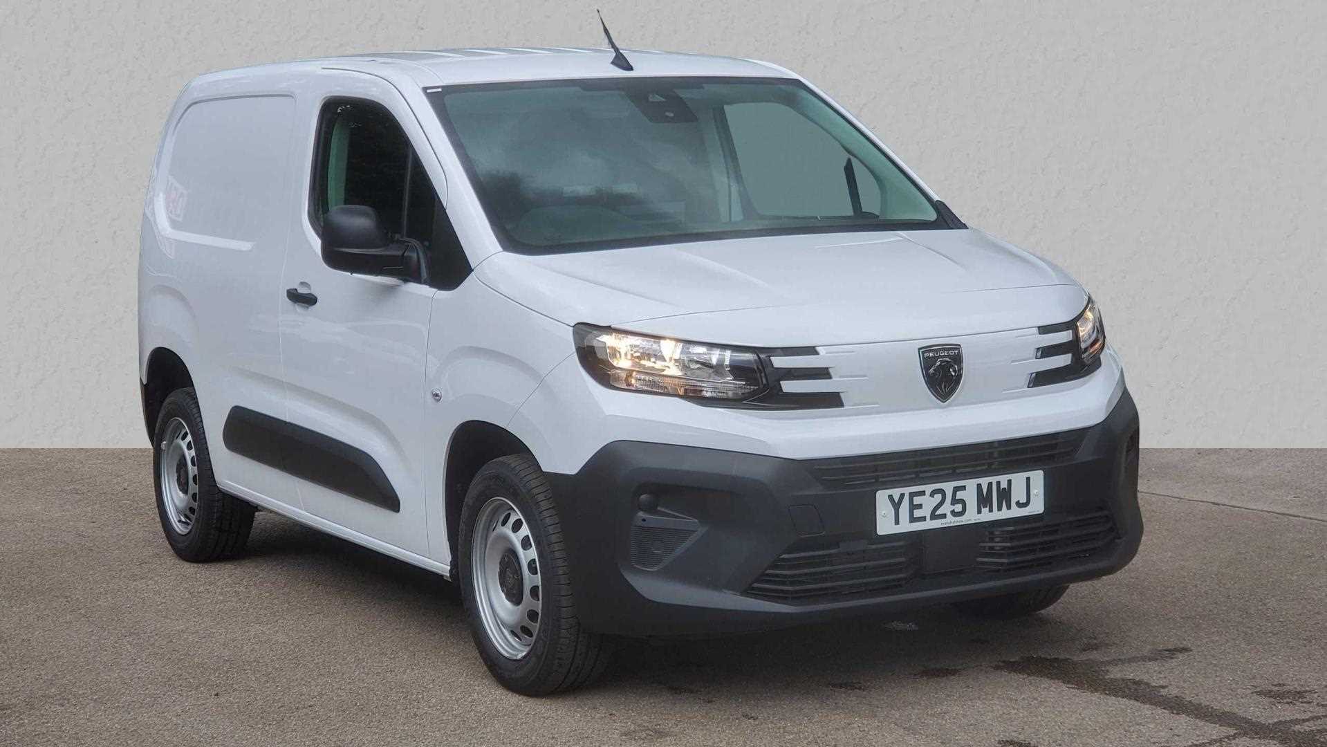 Main listing image - Peugeot Partner