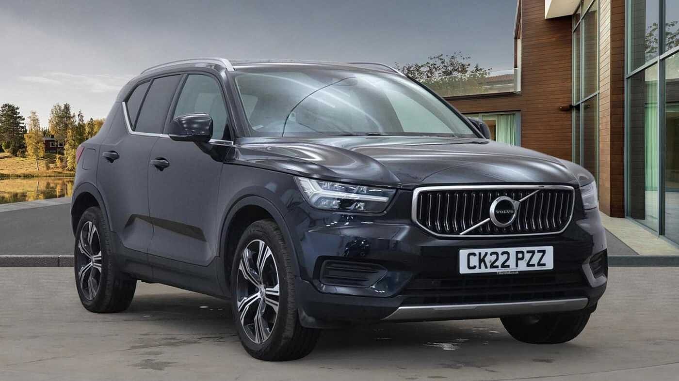 Main listing image - Volvo XC40
