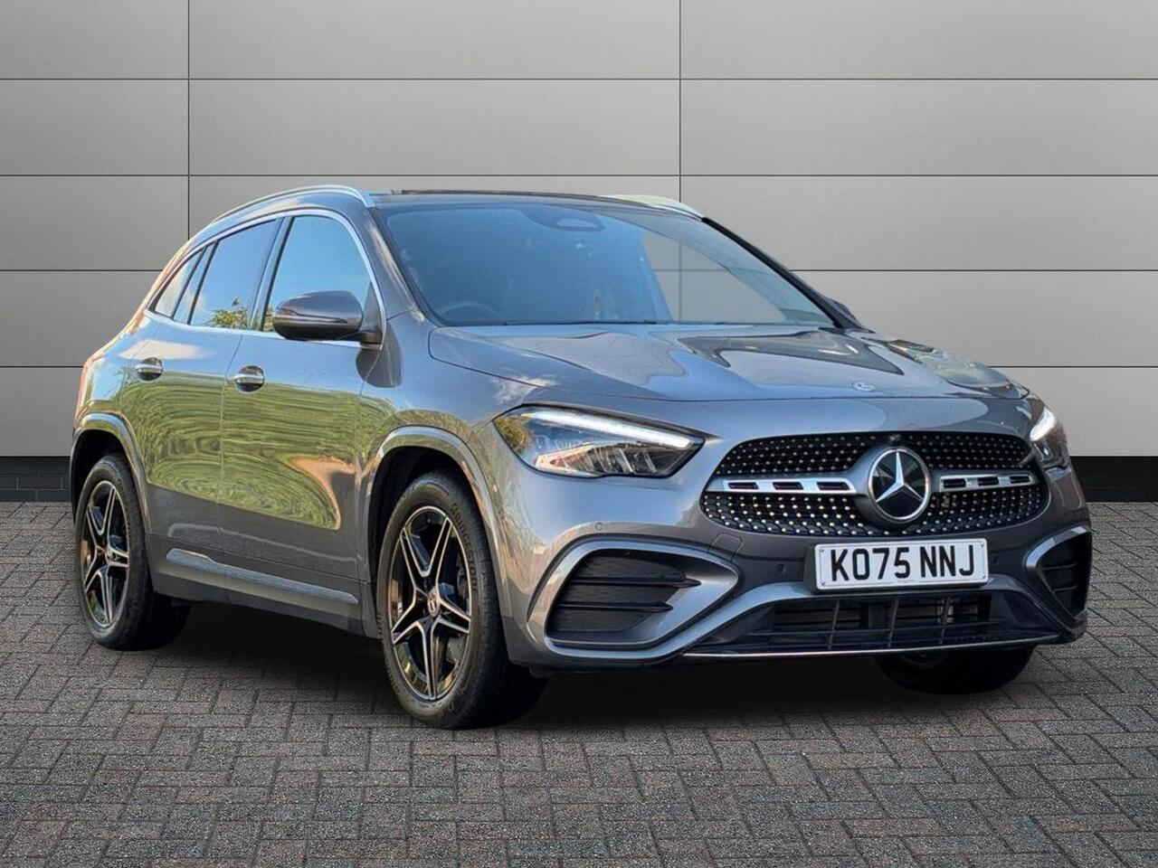 Main listing image - Mercedes-Benz GLA