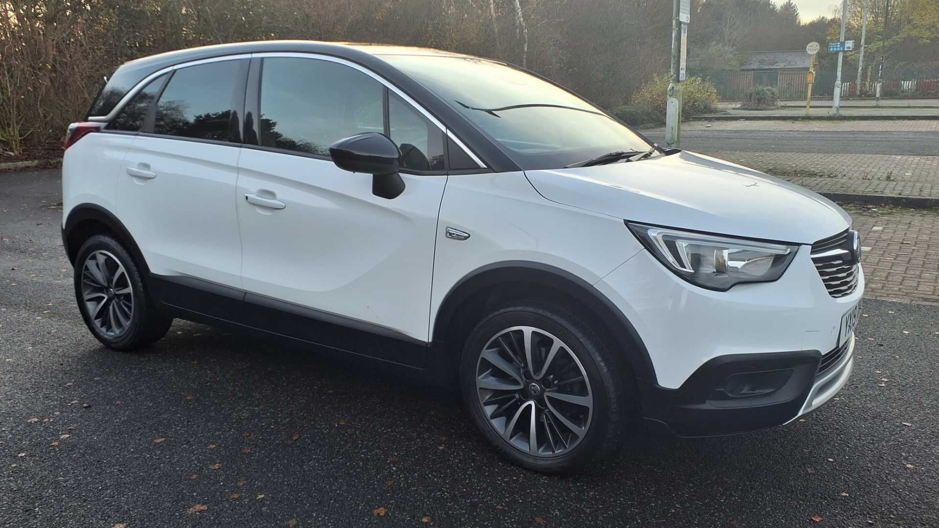 Main listing image - Vauxhall Crossland X