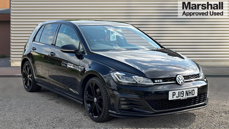 Main listing image - Volkswagen Golf