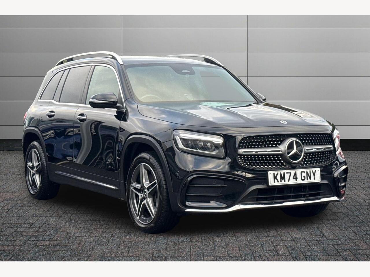 Main listing image - Mercedes-Benz GLB