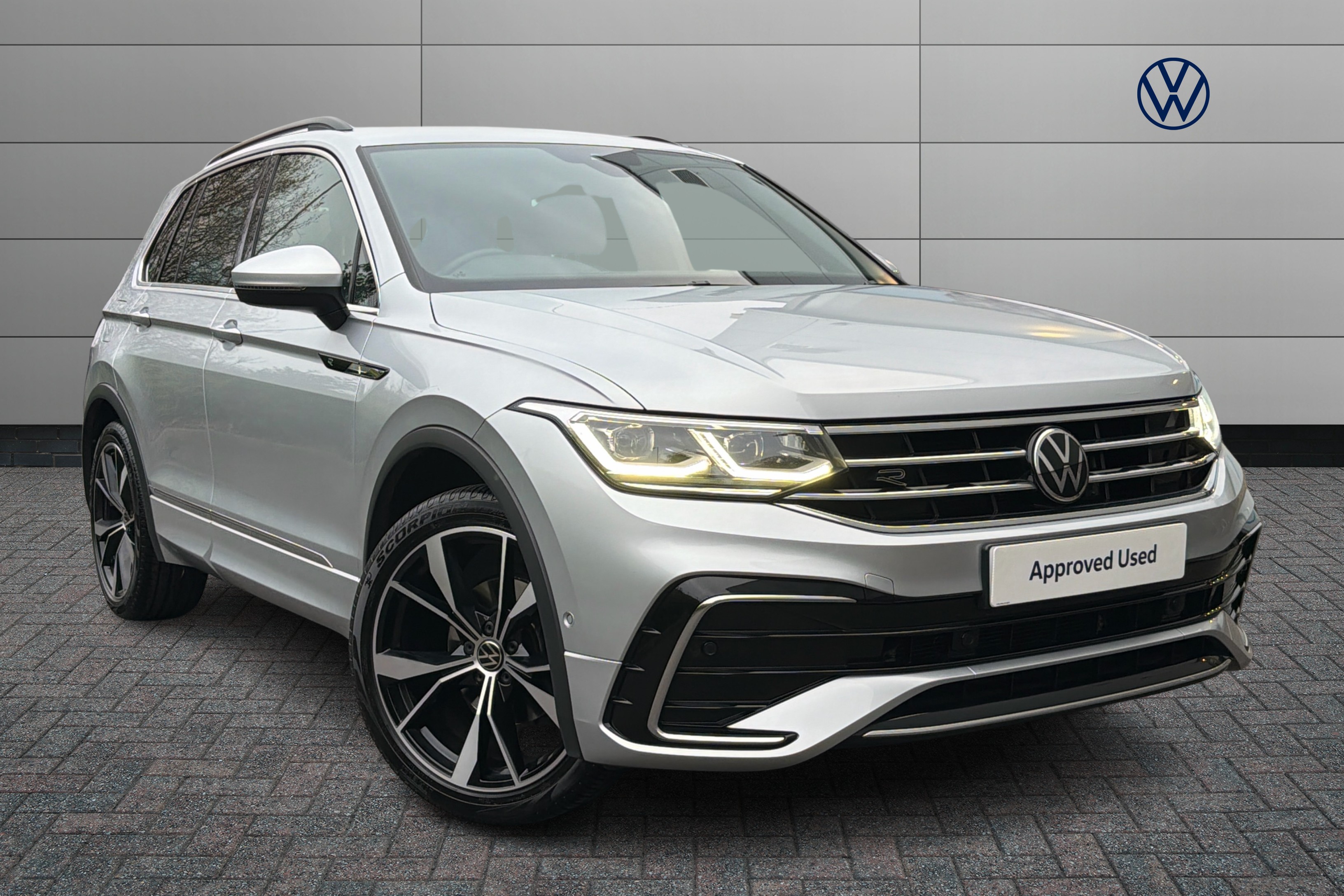 Main listing image - Volkswagen Tiguan