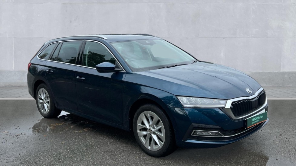 Main listing image - Skoda Octavia Estate