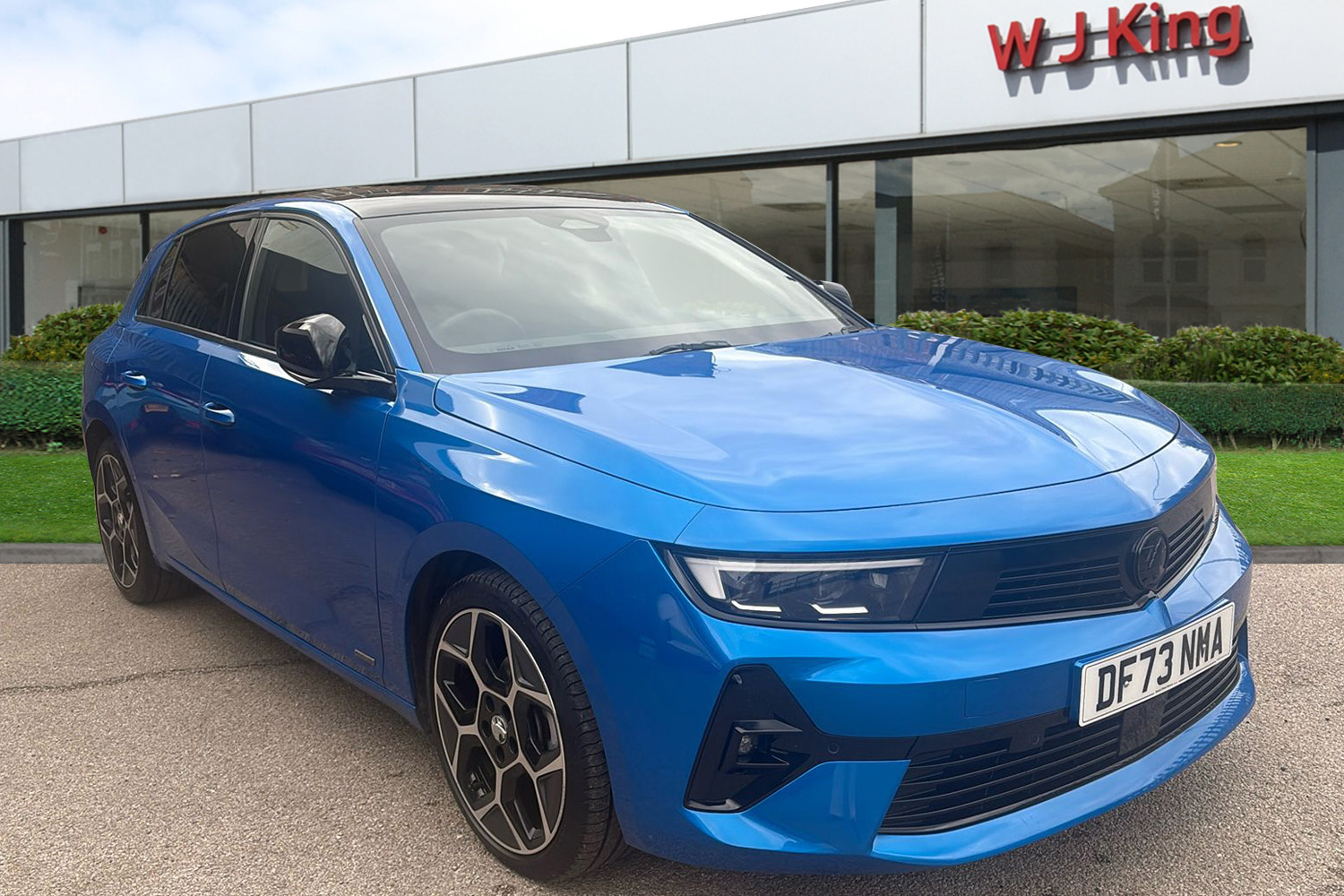 Main listing image - Vauxhall Astra