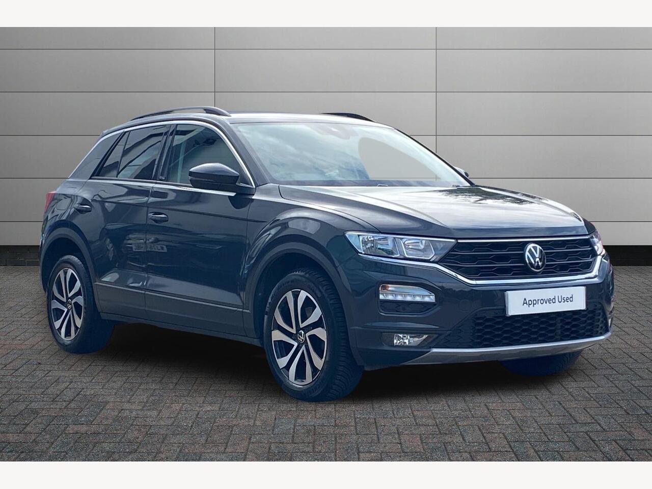 Main listing image - Volkswagen T-Roc