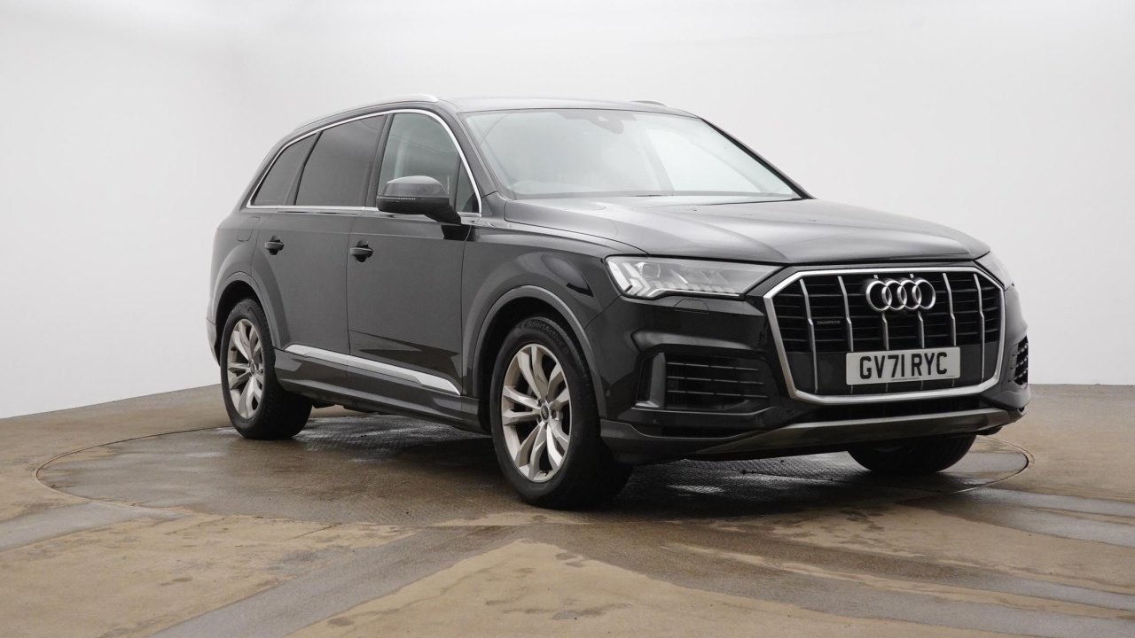 Main listing image - Audi Q7