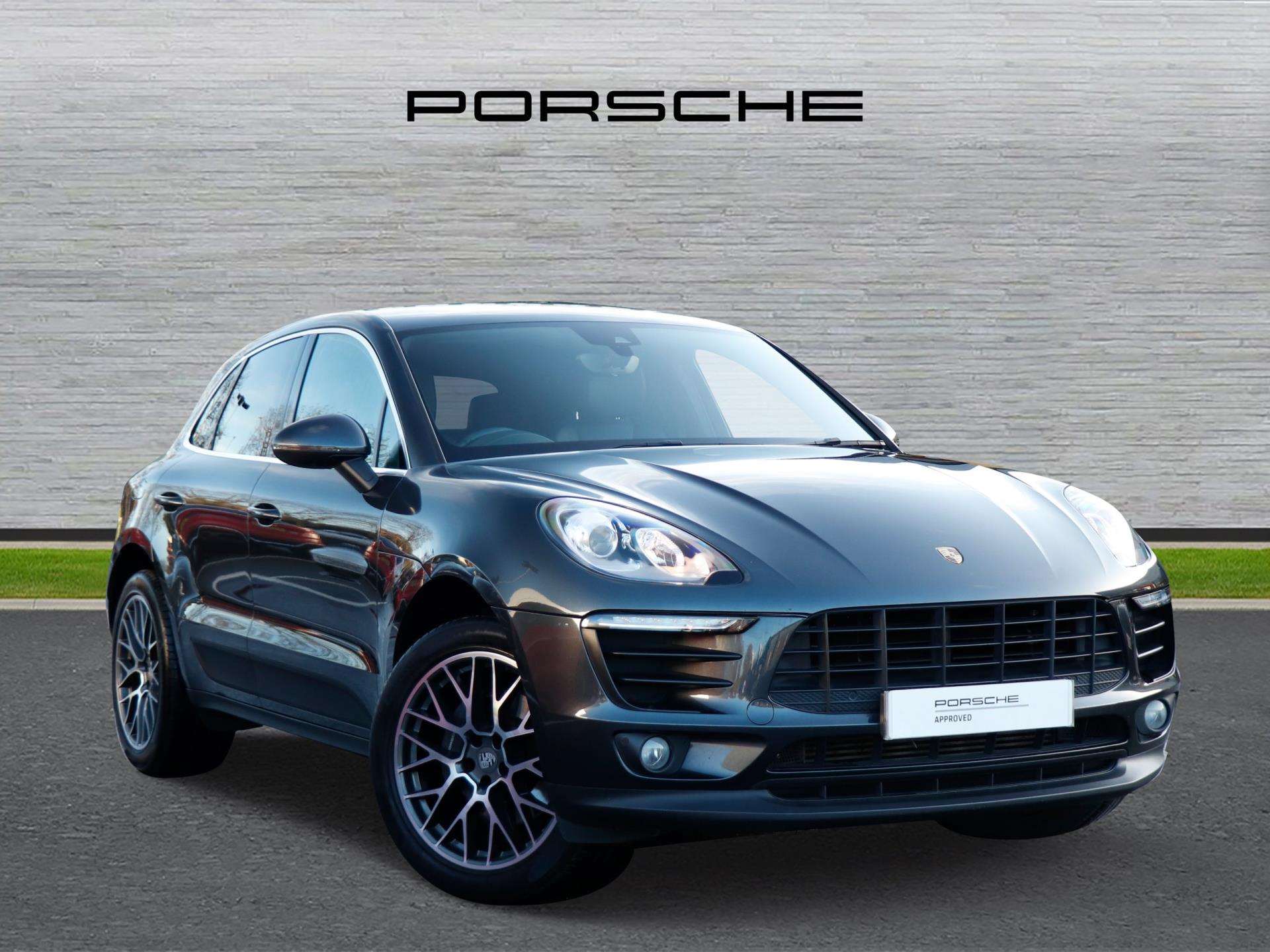 Main listing image - Porsche Macan