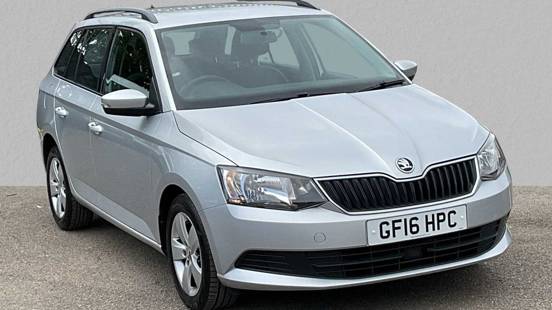 Main listing image - Skoda Fabia Estate