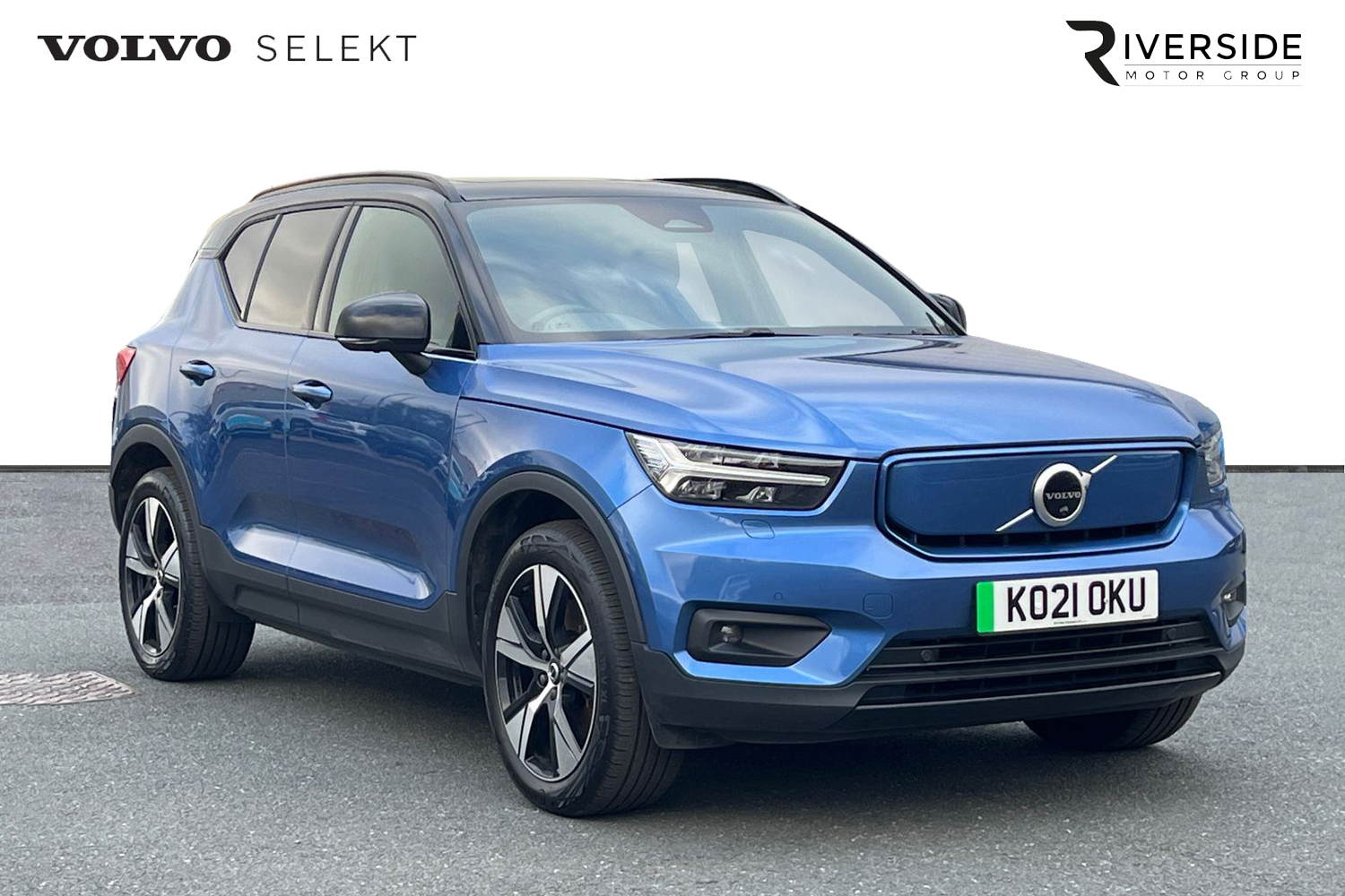 Main listing image - Volvo XC40 Recharge