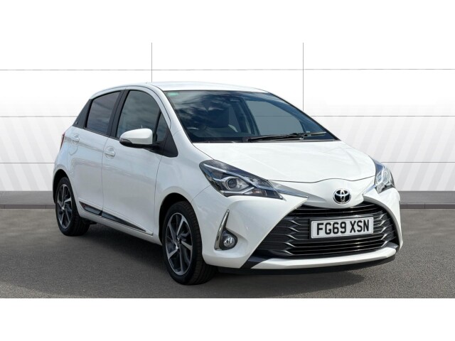 Main listing image - Toyota Yaris
