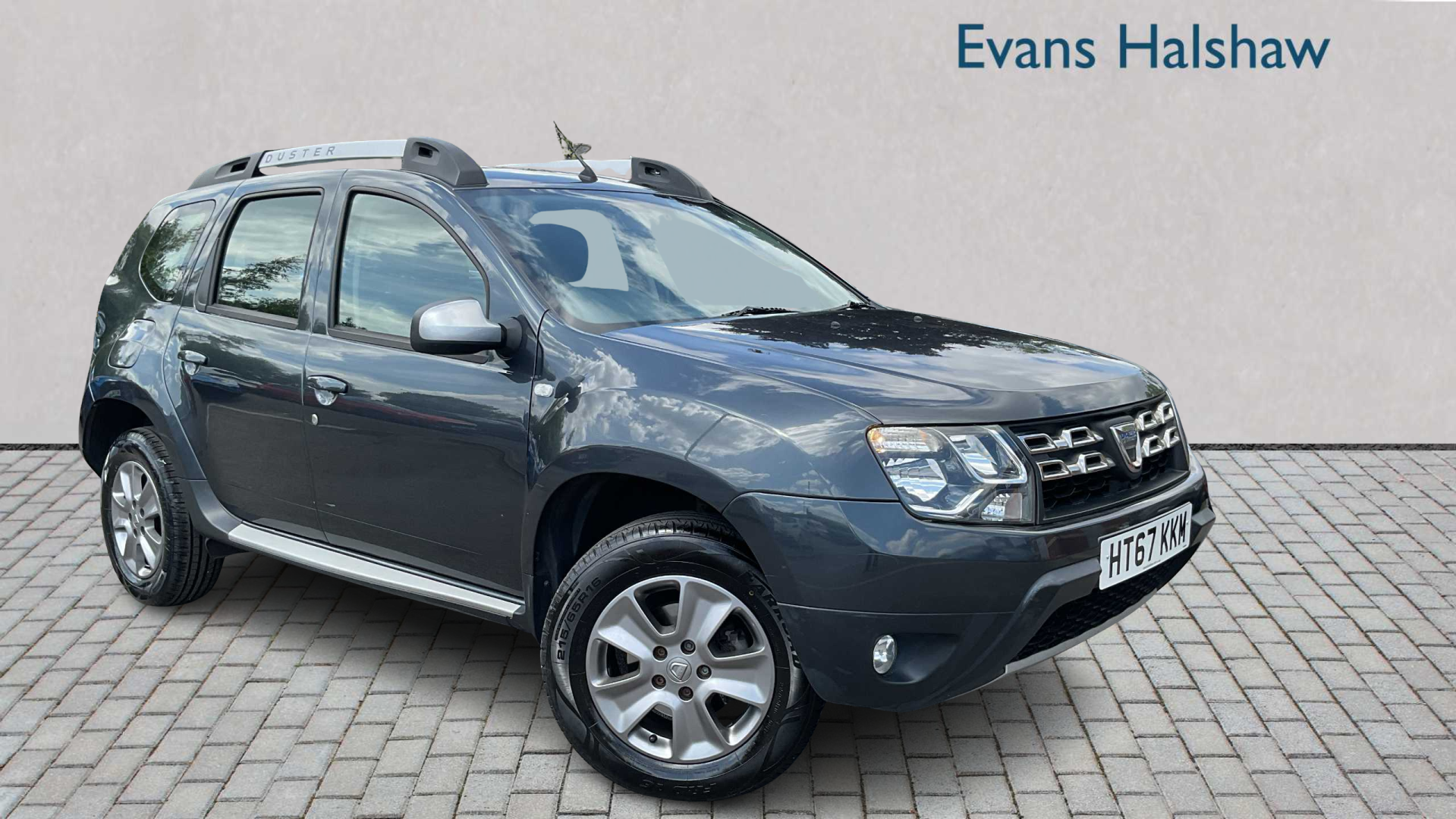 Main listing image - Dacia Duster