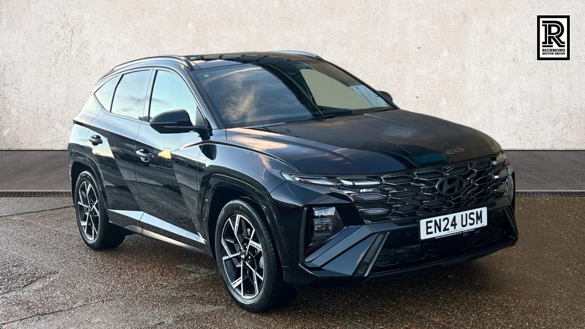 Main listing image - Hyundai Tucson