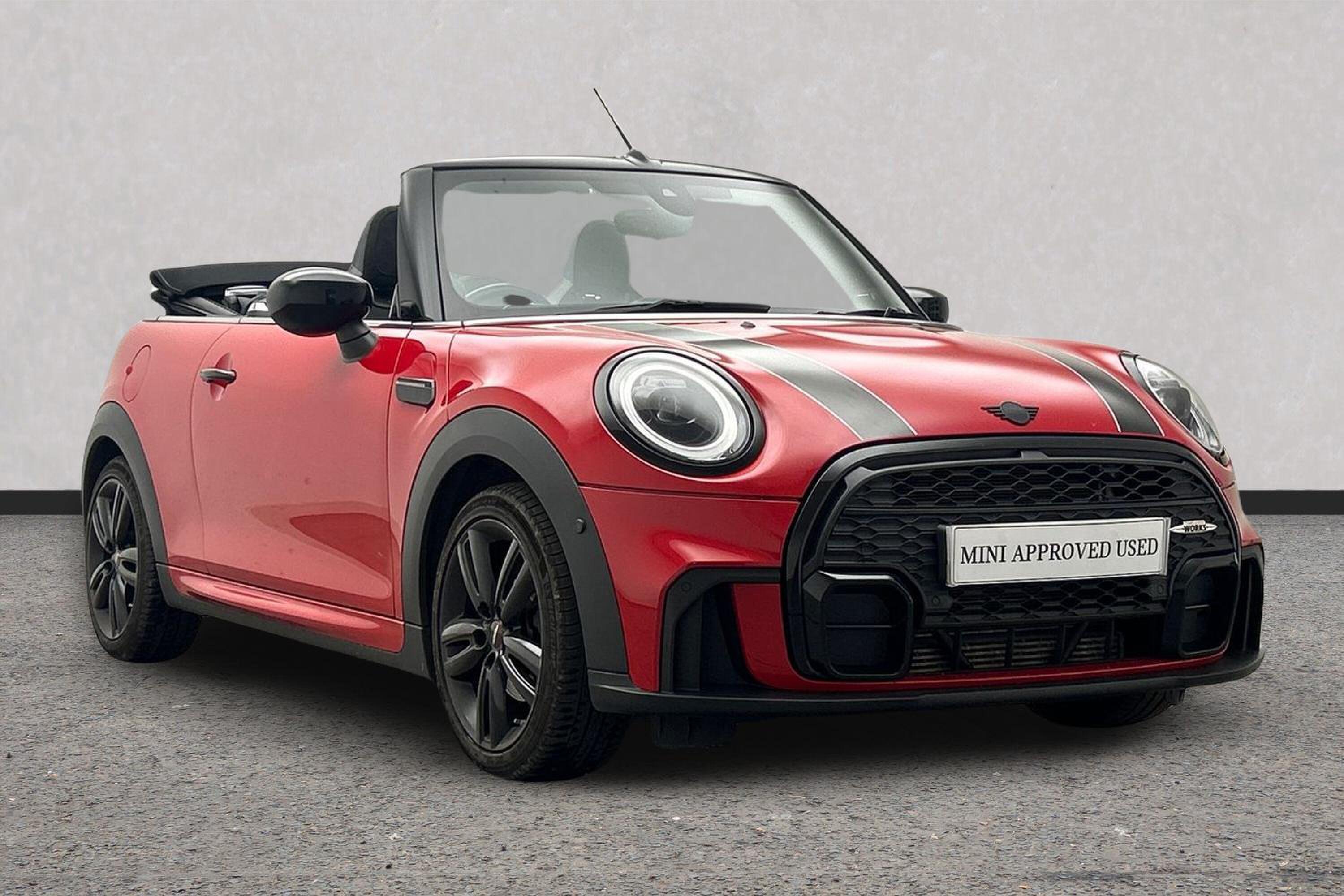 Main listing image - MINI Convertible