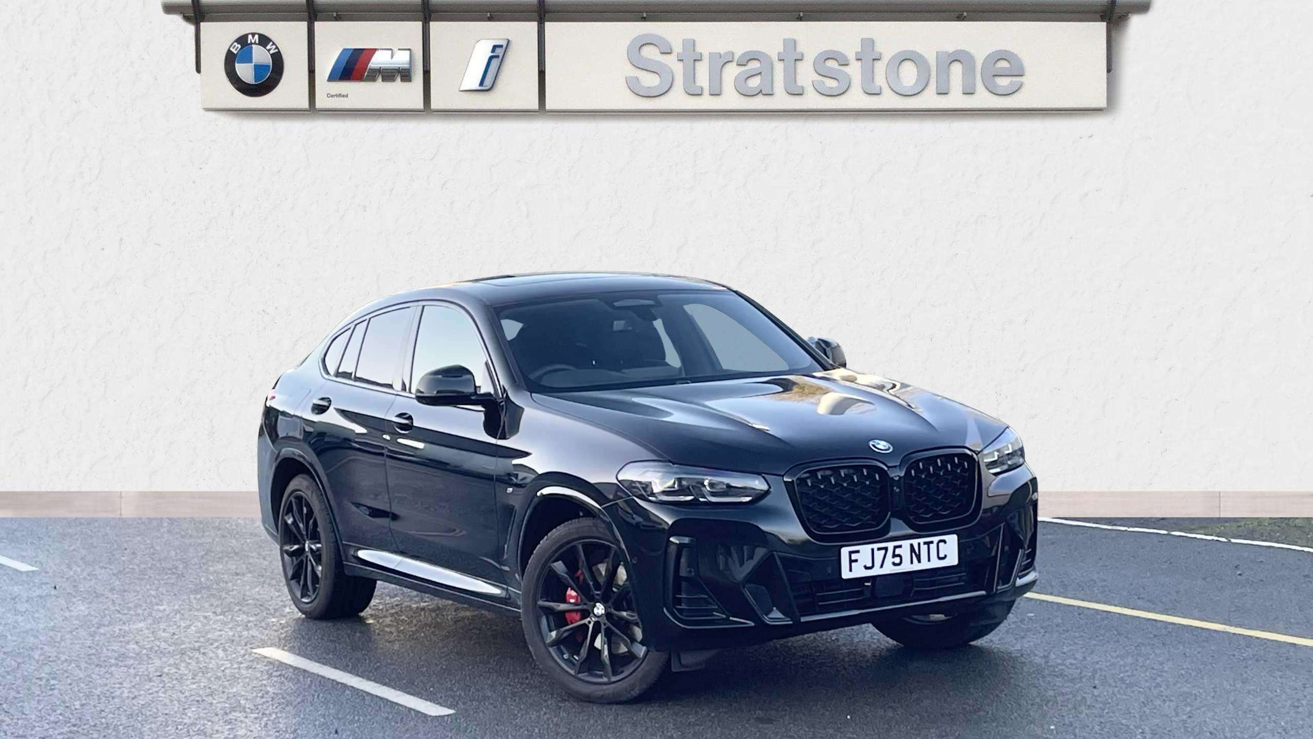 Main listing image - BMW X4