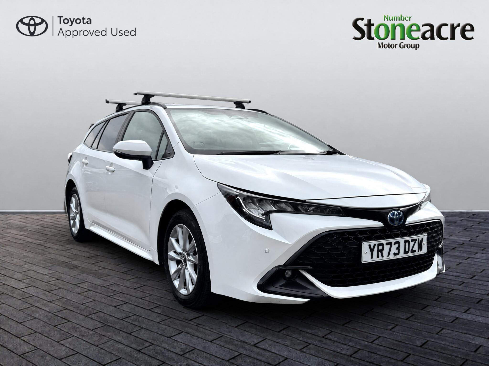 Main listing image - Toyota Corolla