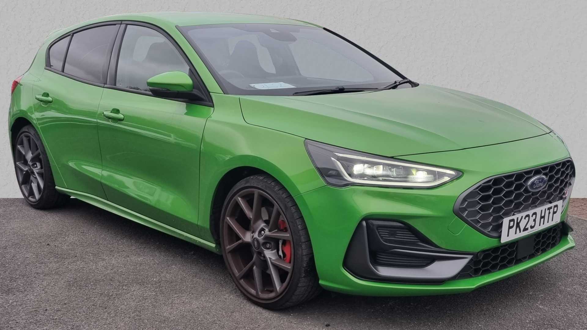 Main listing image - Ford Focus ST