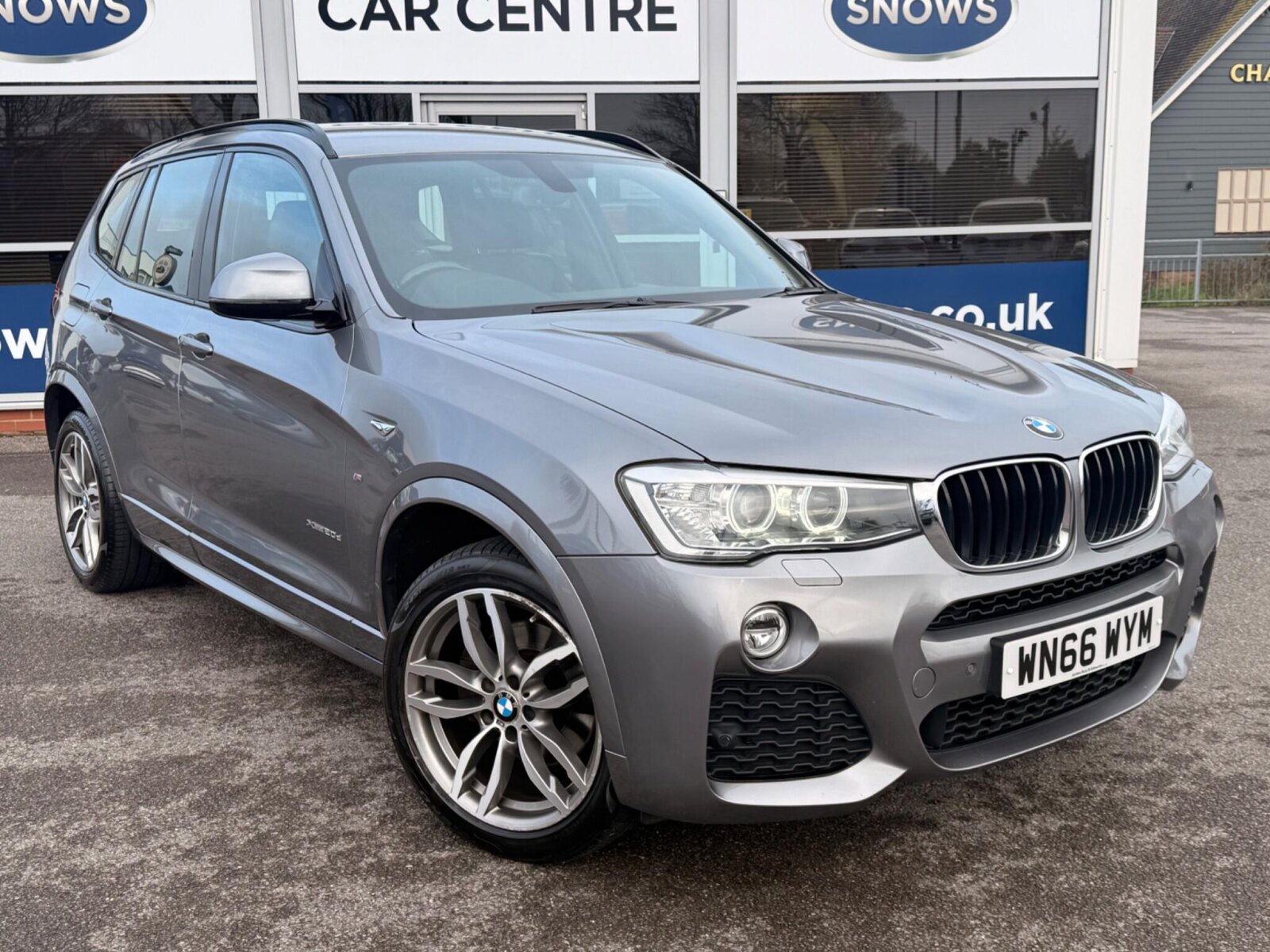 Main listing image - BMW X3