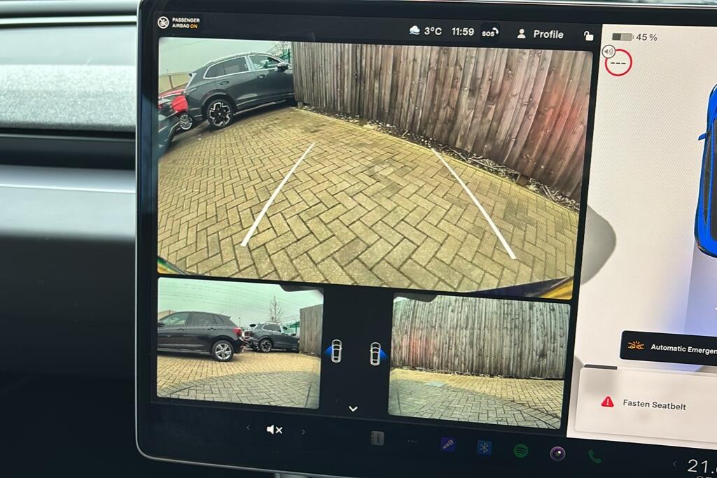 Main listing image - Tesla Model 3