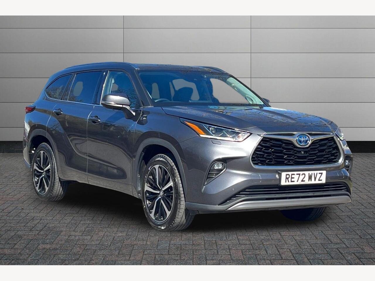 Main listing image - Toyota Highlander