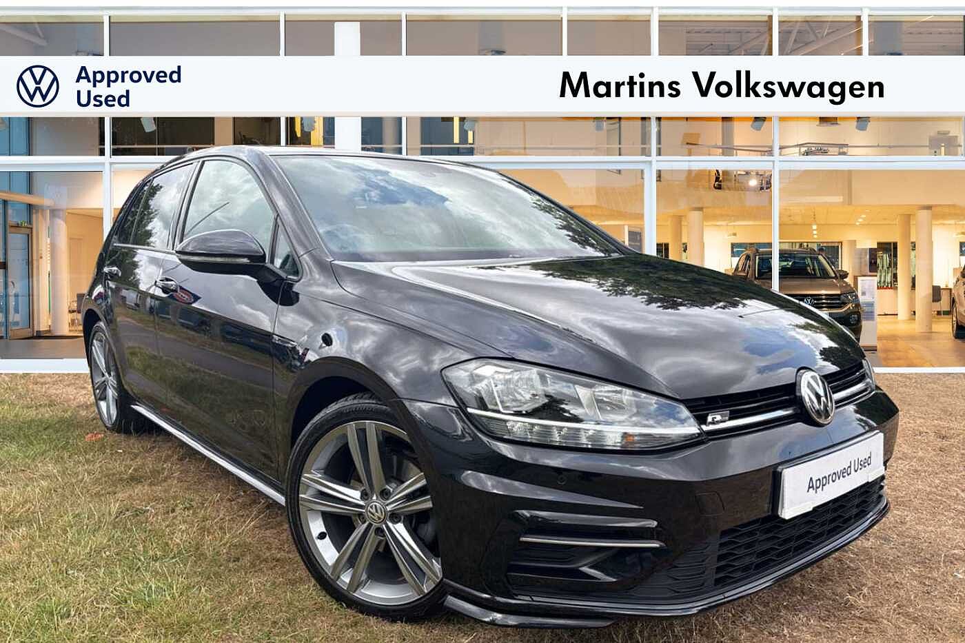 Main listing image - Volkswagen Golf