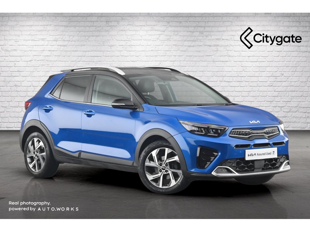 Main listing image - Kia Stonic