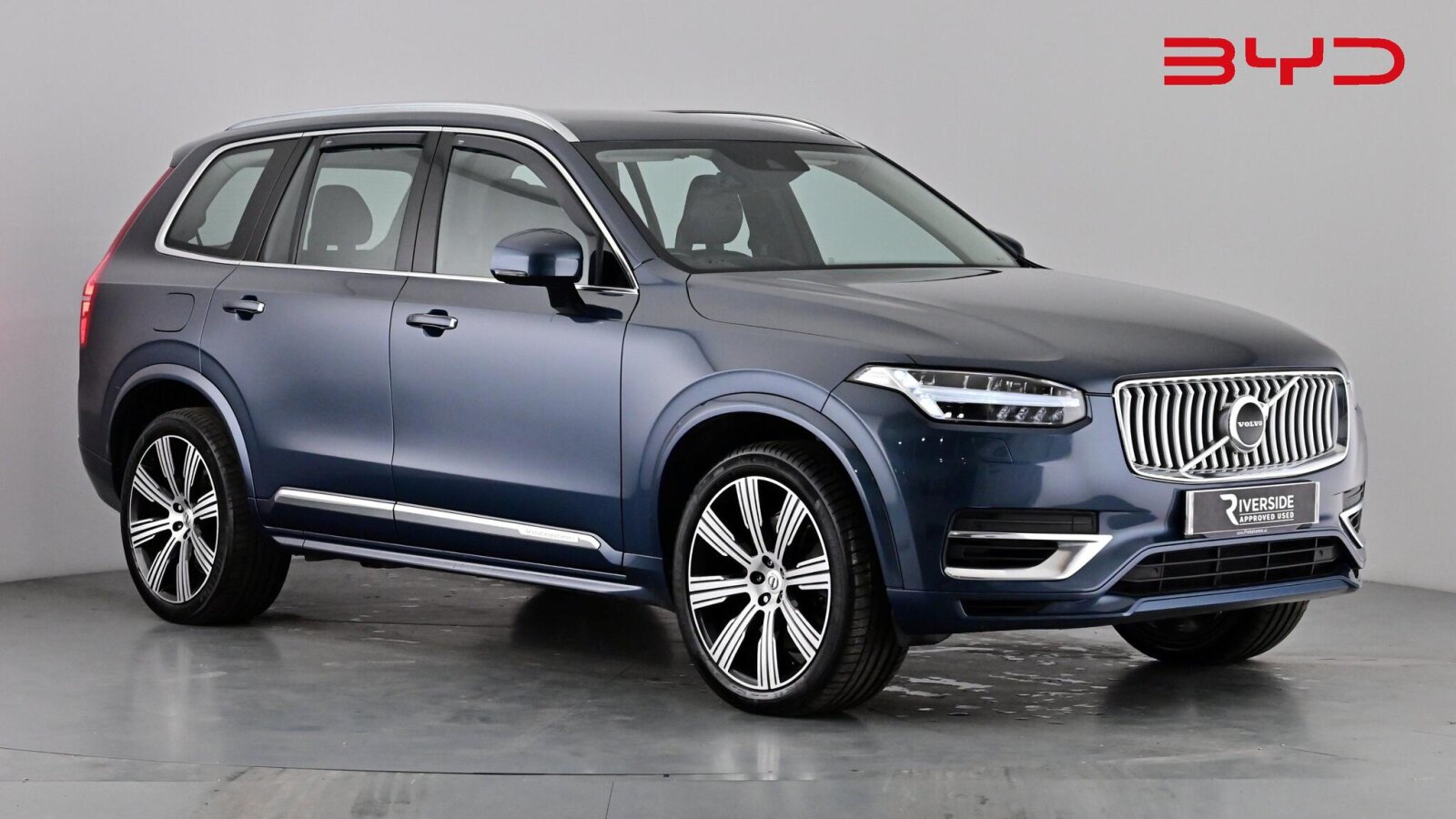 Main listing image - Volvo XC90