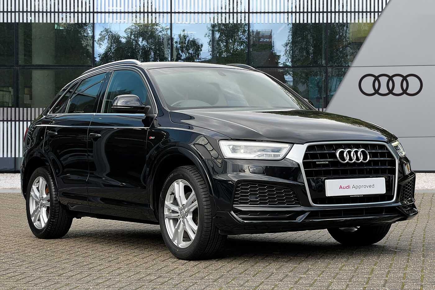 Main listing image - Audi Q3