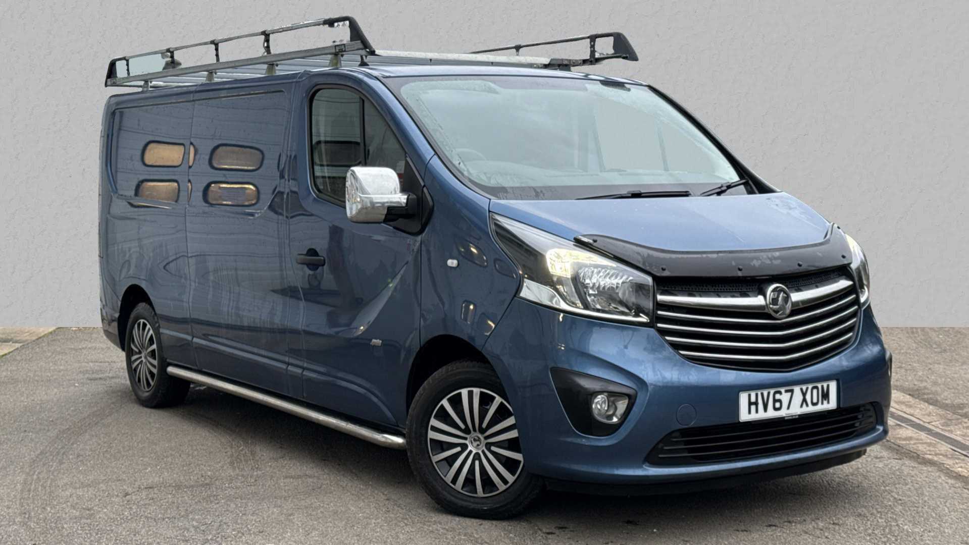 Main listing image - Vauxhall Vivaro