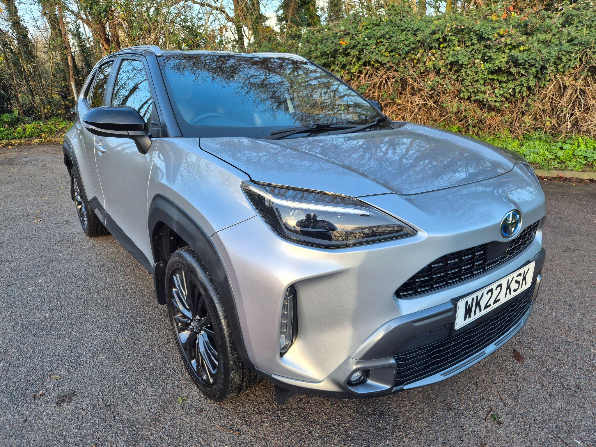 Main listing image - Toyota Yaris Cross