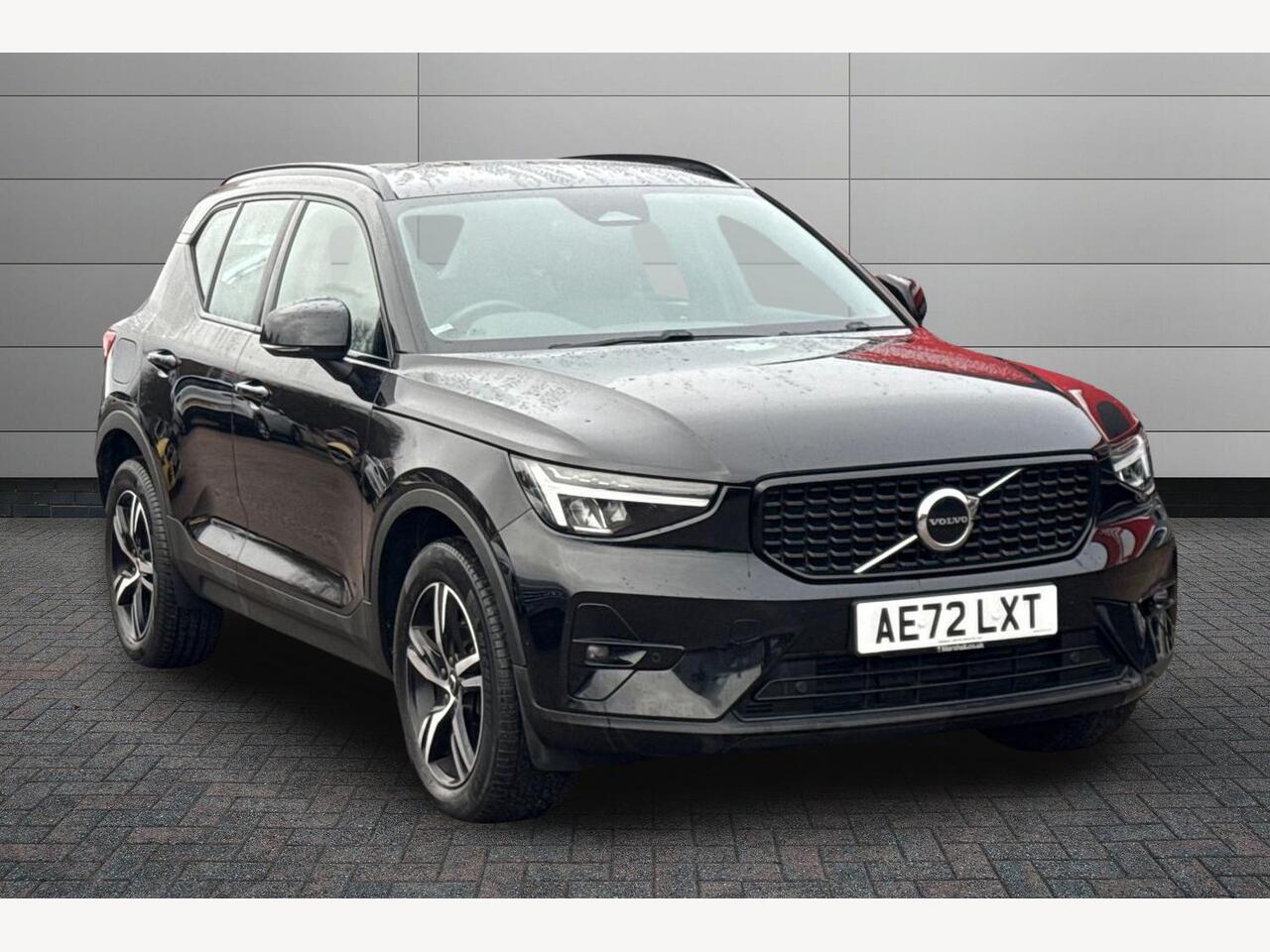 Main listing image - Volvo XC40