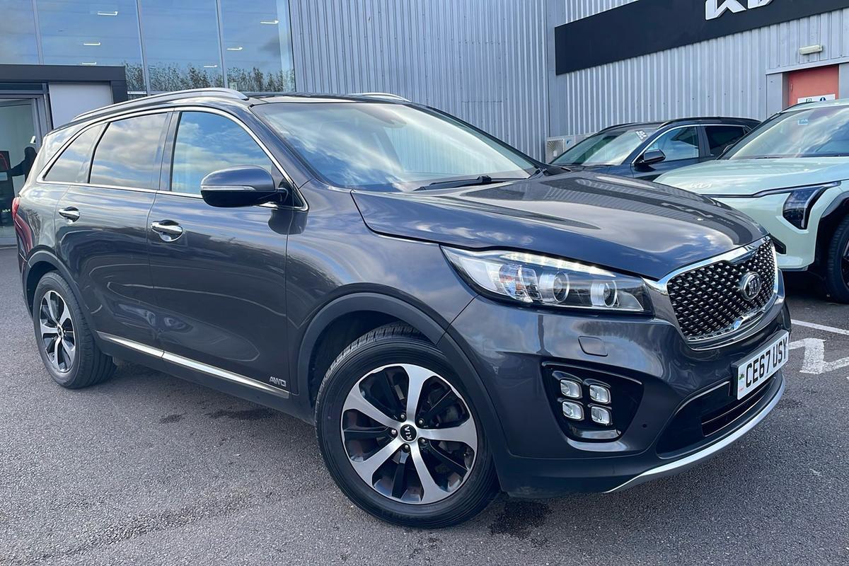 Main listing image - Kia Sorento