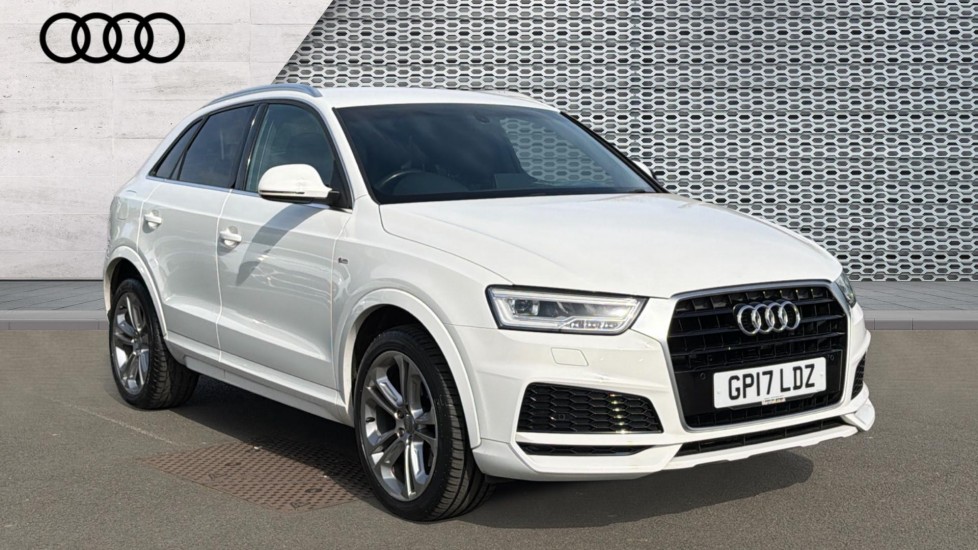 Main listing image - Audi Q3