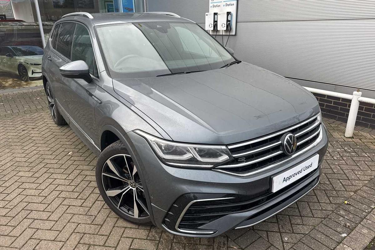 Main listing image - Volkswagen Tiguan Allspace