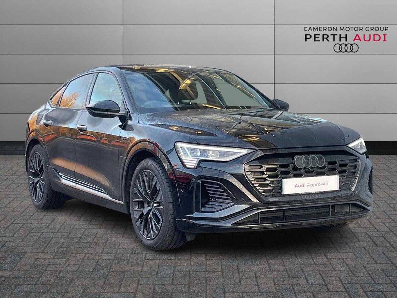 Main listing image - Audi Q8 e-tron