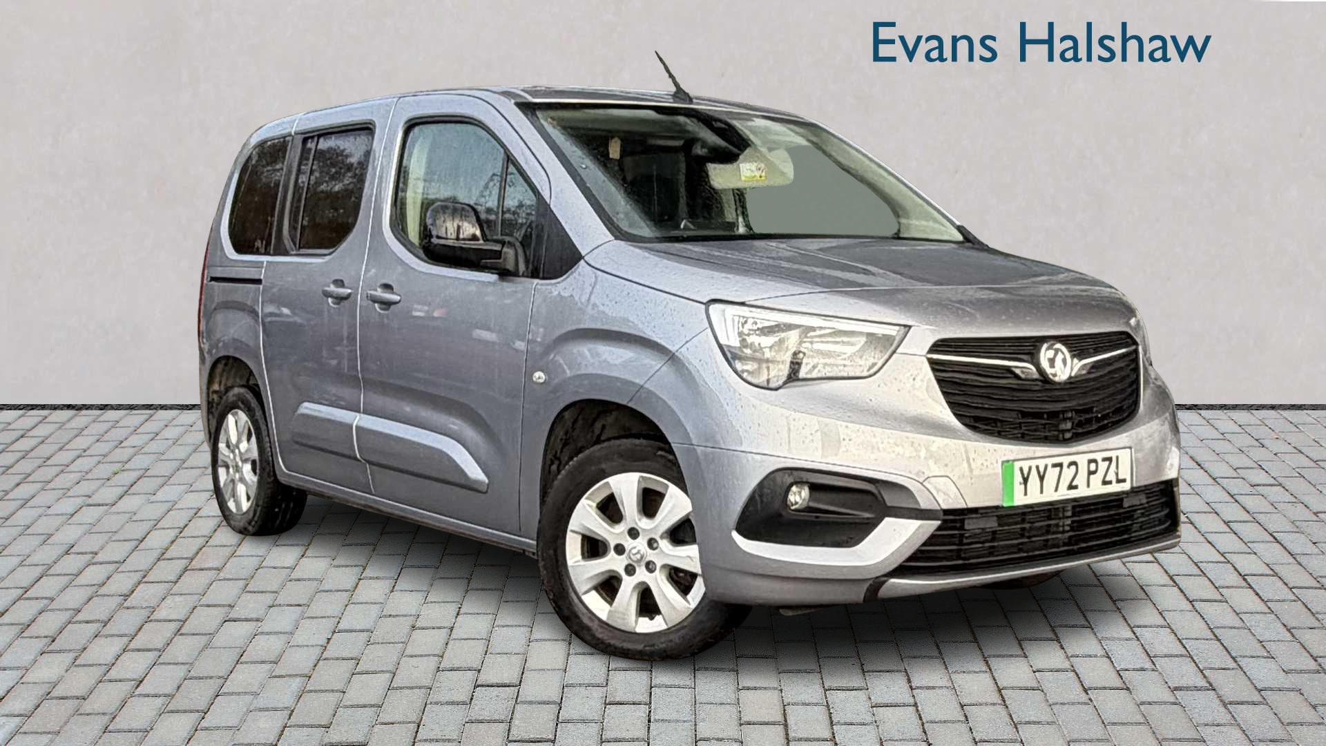 Main listing image - Vauxhall Combo Life-e